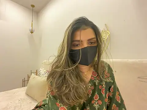 MaYaa  11 online show from April 2026 07:09:01 AM