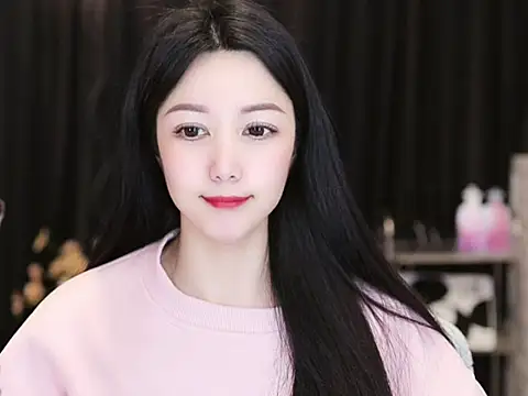 Snapshot of Nuyoah-77 chatting on March 2025 02:51:02 PM Nuyoah-77 online show from March 2025 02:51:02 PM