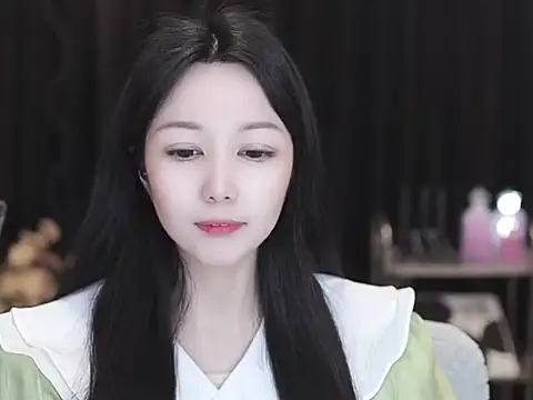 Nuyoah-77 online show from March 2026 09:37:02 AM