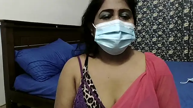 Maya8175 online show from September 2025 05:27:02 PM