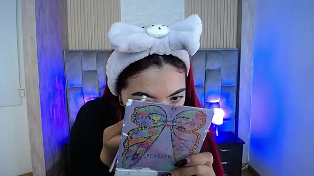 Snapshot of Mia_Rinn chatting on September 2025 01:11:02 PM Mia Rinn online show from September 2025 01:11:02 PM