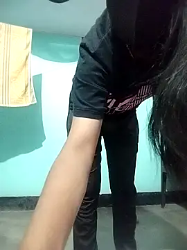 Hotty-Divya online show from April 2026 08:42:01 AM