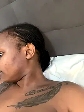 Snapshot of InkLady444 chatting on November 2025 08:26:02 AM InkLady444 online show from November 2025 08:26:02 AM