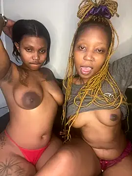 Snapshot of InkLady444 chatting on November 2025 12:13:01 AM InkLady444 online show from November 2025 12:13:01 AM