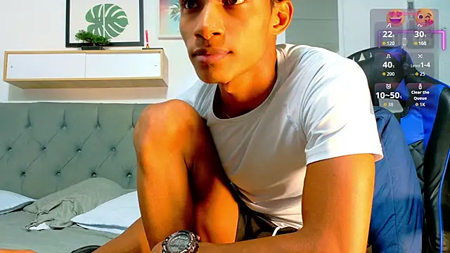 Snapshot of Ryan_Vergon chatting on July 2026 03:38:01 PM Ryan Vergon online show from July 2026 03:38:01 PM