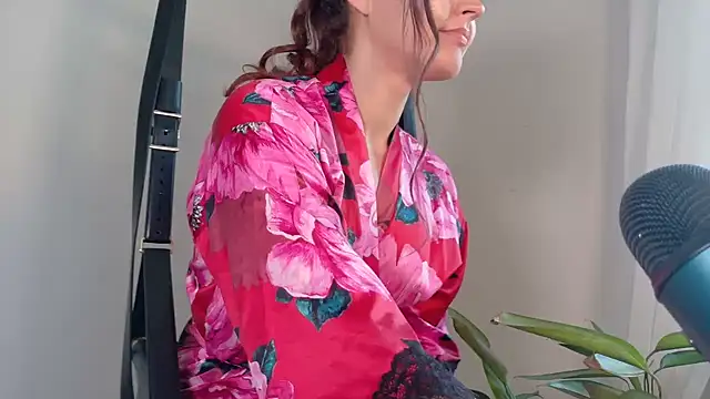 Snapshot of MistressKatie13xxx chatting on November 2025 06:41:02 PM MistressKatie13xxx online show from November 2025 06:41:02 PM