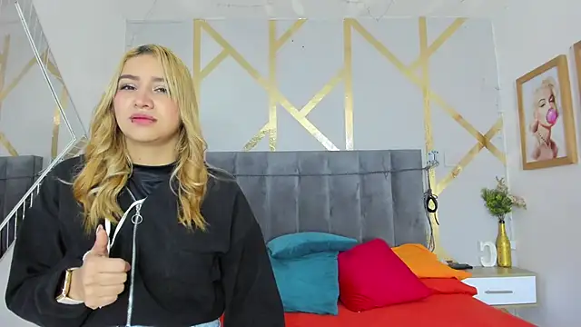 Caroliine Torres online show from January 2026 11:48:02 AM