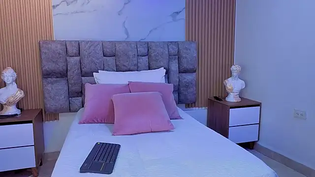 Snapshot of Khalifa_fletcher chatting on January 2026 09:50:01 PM Khalifa fletcher online show from January 2026 09:50:01 PM