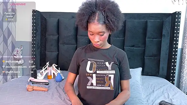 petitelittleebony online show from March 2026 02:28:02 AM