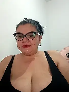 Madisonpalacio online show from November 2025 03:11:01 PM