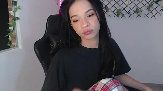 andy bell x online show from February 2026 05:02:02 AM