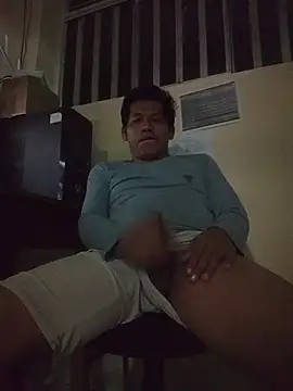 activo202 online show from December 2025 04:18:02 AM