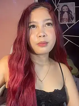 Snapshot of ursweet_babygirl chatting on June 2026 04:31:01 PM ursweet babygirl online show from June 2026 04:31:01 PM