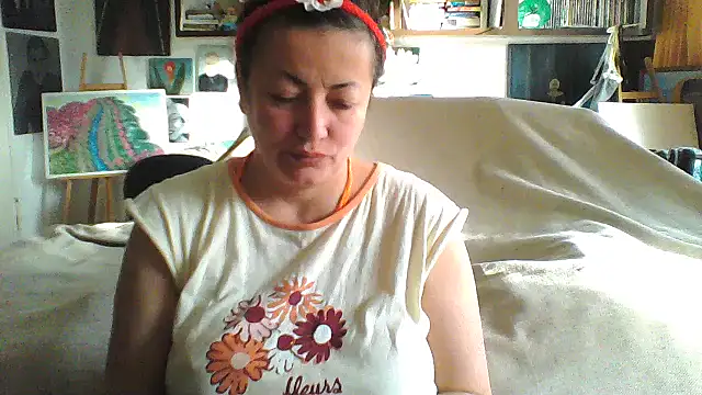 Snapshot of MariaAnaSunshine chatting on October 2025 07:45:01 AM MariaAnaSunshine online show from October 2025 07:45:01 AM