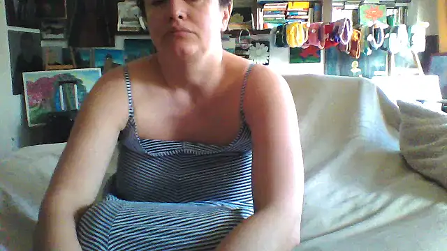 Snapshot of MariaAnaSunshine chatting on November 2025 10:14:02 AM MariaAnaSunshine online show from November 2025 10:14:02 AM