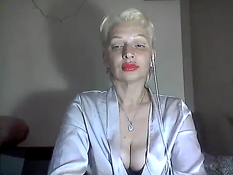 Snapshot of MaryJane441 chatting on May 2026 07:34:02 PM MaryJane441 online show from May 2026 07:34:02 PM