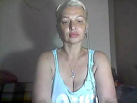 Snapshot of MaryJane441 chatting on July 2026 07:56:02 AM MaryJane441 online show from July 2026 07:56:02 AM