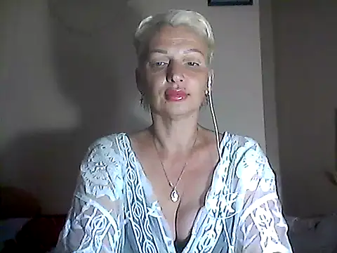 Snapshot of MaryJane441 chatting on July 2026 01:51:02 PM MaryJane441 online show from July 2026 01:51:02 PM