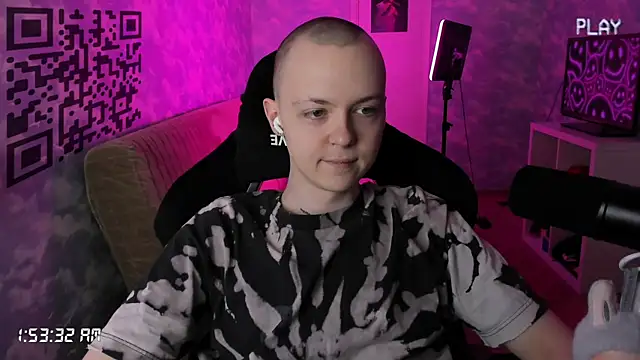 charonbaby1 online show from December 2025 10:51:01 PM