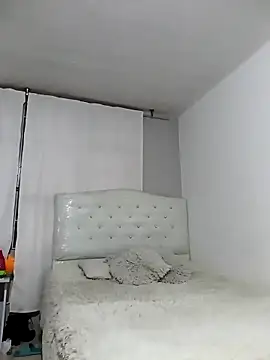 Snapshot of Nalaa_Sc chatting on December 2024 11:06:02 PM Nalaa Sc online show from December 2024 11:06:02 PM