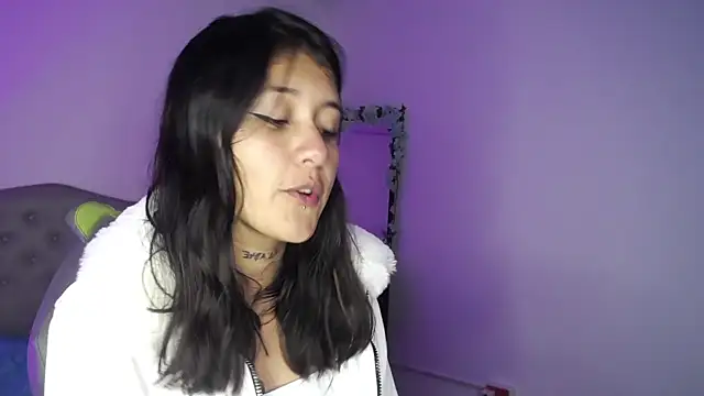 Snapshot of Nalaa_Sc chatting on January 2025 05:41:02 AM Nalaa Sc online show from January 2025 05:41:02 AM