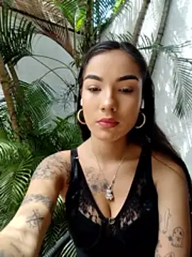 Snapshot of scarlet_castro chatting on November 2025 04:07:02 PM scarlet castro online show from November 2025 04:07:02 PM