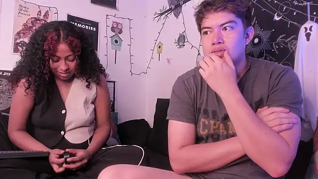 hothoneychile online show from October 2025 02:35:01 PM