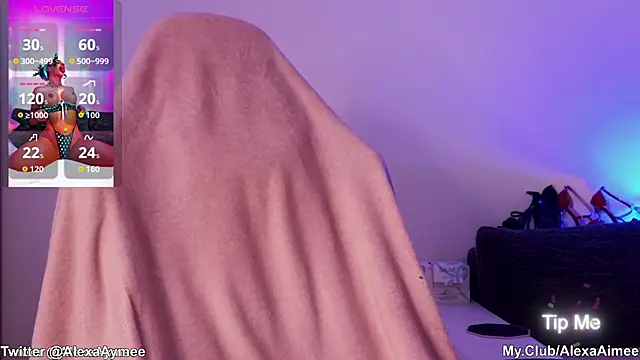 AlexaAimee online show from October 2025 11:59:01 PM