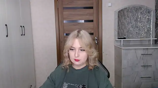 Kristy-Max online show from January 2026 09:30:02 PM