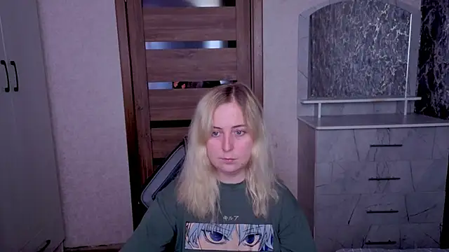 Kristy-Max online show from June 2026 06:14:01 AM