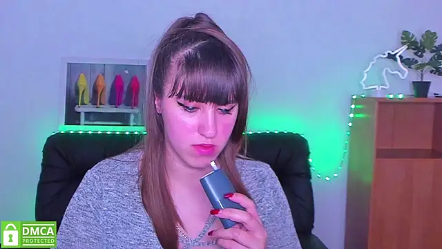 Snapshot of Amali_Ivanna_smit chatting on February 2025 03:28:02 PM Amali Ivanna smit online show from February 2025 03:28:02 PM