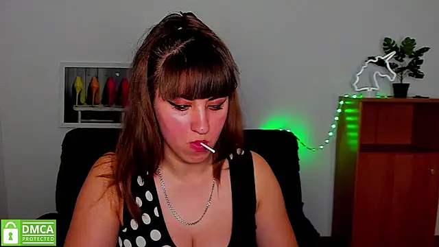 Snapshot of Amali_Ivanna_smit chatting on March 2025 12:35:02 PM Amali Ivanna smit online show from March 2025 12:35:02 PM