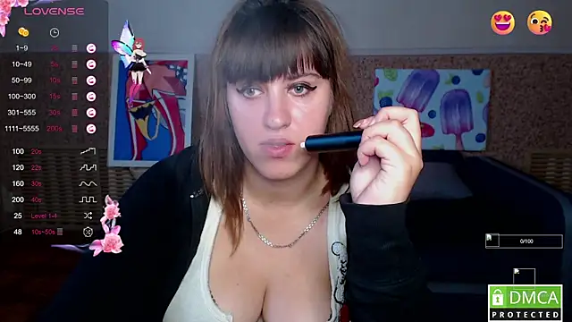 Snapshot of Amali_Ivanna_smit chatting on October 2025 12:28:01 PM Amali Ivanna smit online show from October 2025 12:28:01 PM