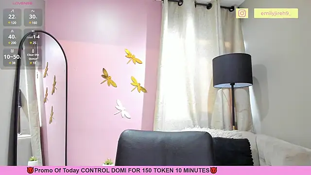 Snapshot of _EmilyJireh_ chatting on January 2025 10:39:01 PM EmilyJireh online show from January 2025 10:39:01 PM