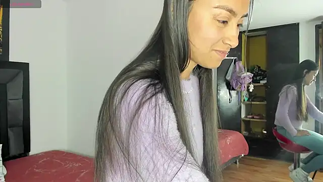 tatiana valencia online show from January 2025 12:05:02 PM