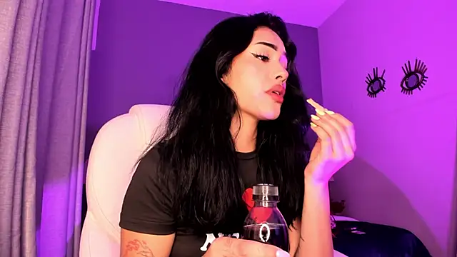 Giovanna oliveira online show from November 2025 06:56:02 AM