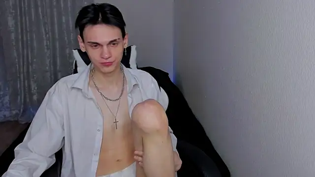 CHERLYBAY online show from February 2025 09:05:02 PM