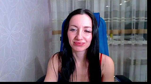 Snapshot of RailyMellow chatting on January 2025 05:34:01 PM RailyMellow online show from January 2025 05:34:01 PM