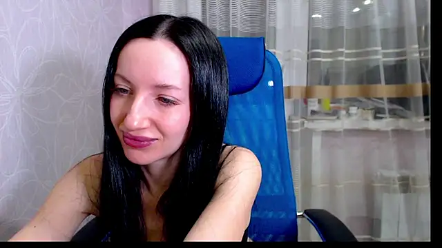 Snapshot of RailyMellow chatting on February 2025 06:41:01 PM RailyMellow online show from February 2025 06:41:01 PM