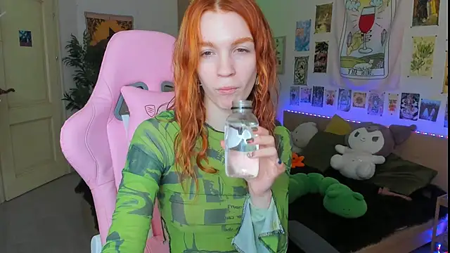 Sunny Elly online show from March 2025 06:07:02 AM