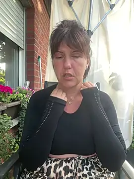 NatiLove35 online show from July 2026 05:43:02 AM