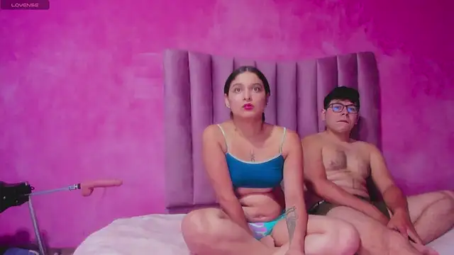 JustiinJazmin online show from November 2025 11:37:01 PM