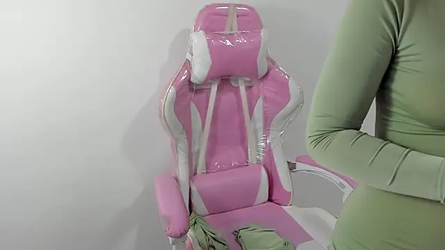 Hanaa latif online show from January 2025 12:19:02 PM