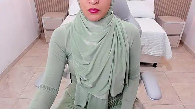 Hanaa latif online show from March 2025 03:07:01 PM