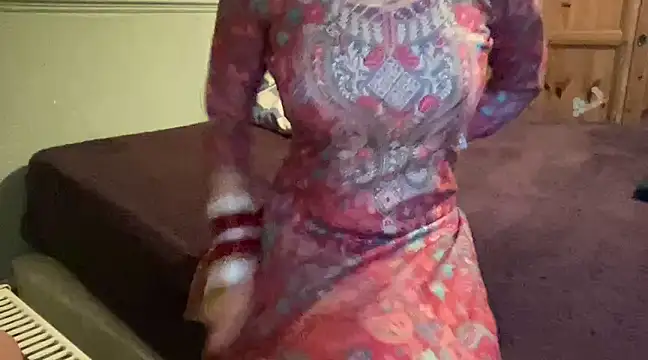 couple horne online show from March 2025 05:49:02 PM