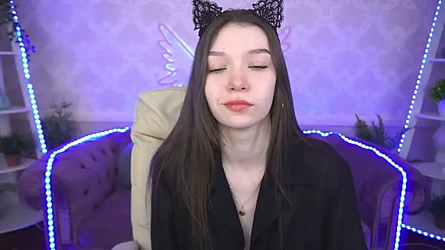 Snapshot of Cherry_Wipe chatting on February 2025 06:44:01 AM Cherry Wipe online show from February 2025 06:44:01 AM