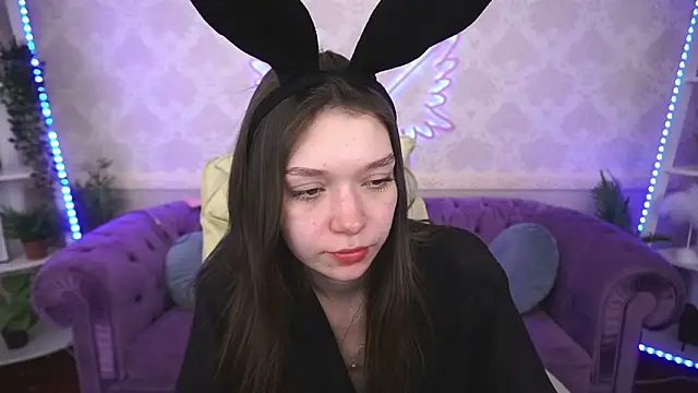 Snapshot of Cherry_Wipe chatting on February 2025 05:07:02 PM Cherry Wipe online show from February 2025 05:07:02 PM