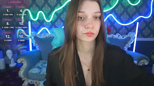 Snapshot of Cherry_Wipe chatting on March 2025 01:38:02 PM Cherry Wipe online show from March 2025 01:38:02 PM