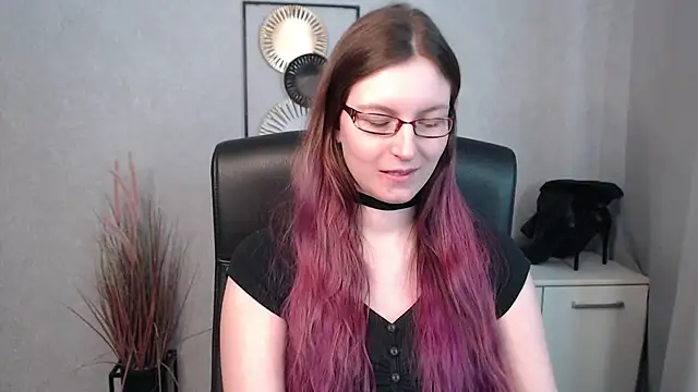 emmaxDelight online show from March 2025 10:25:02 AM