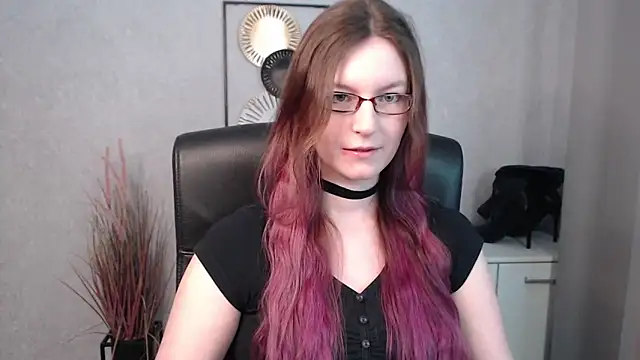 emmaxDelight online show from March 2025 06:38:02 AM